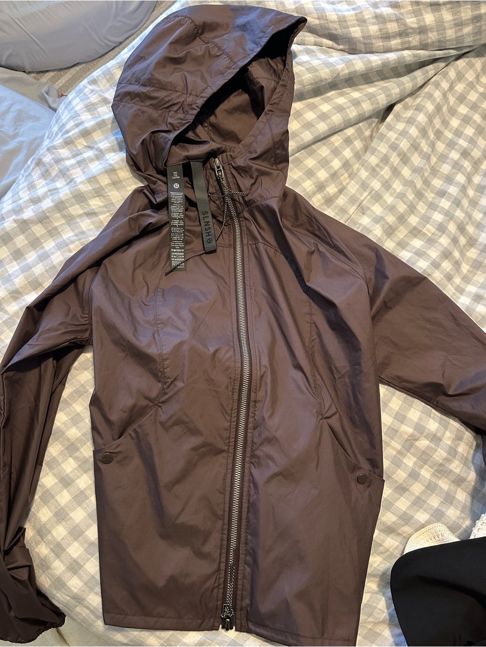 lululemon athletica Saul Nash women’s  Hooded Rain Jacket windbreak in brown
